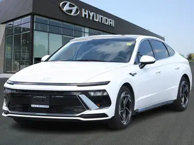 This 2024 Hyundai Sonata Preferred Trend is a Certified Pre-Owned (CPO) vehicle, offering a perfect...