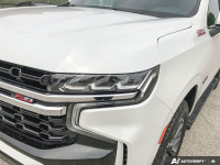 Assist Steps | Panoramic Sunroof | Rear Media & Navigation Package | Premium Smooth Ride Suspension... (image 7)