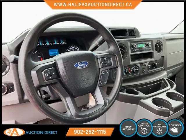 2021 Ford E-350 Cutaway 1 TON CUBE VAN! AC! BLUETOOTH! 16 FOO... in Cars & Trucks in Bedford - Image 12