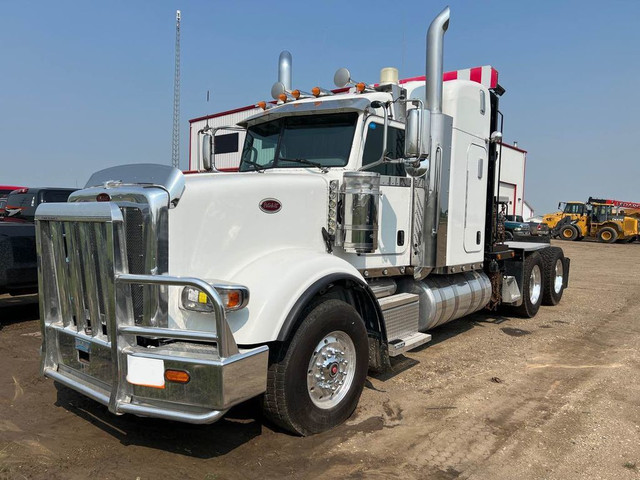 2015 PETERBILT 367 N/A in Heavy Trucks in Prince George - Image 2