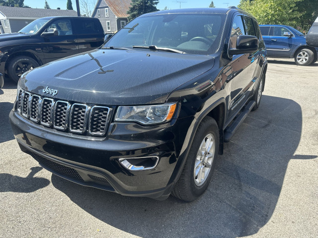 Jeep Grand Cherokee Laredo 4x4 SEULEMENT 24566 KM 2018 in Cars & Trucks in Longueuil / South Shore