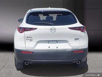 Le Mazda CX-30 GT 2024 se positionne comme un VUS sous-compact raffiné, offrant un équilibre entre d... (image 5)