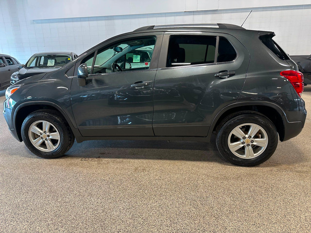 2017 Chevrolet Trax LT in Cars & Trucks in Calgary - Image 2