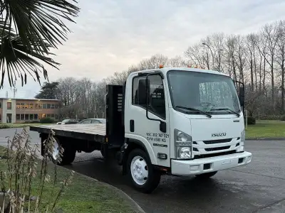2018 Isuzu NPR 16 Foot Flat Deck, 6.0L, 8 cylinder, 2 door, automatic, cruise control, air condition...
