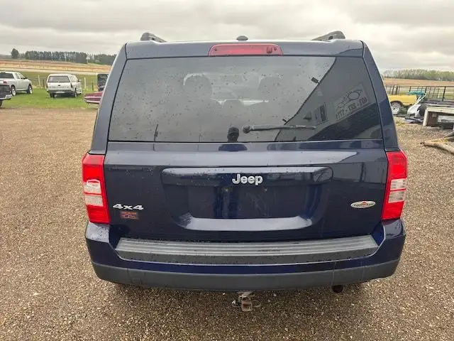 2014 Jeep Patriot North Edition 4x4- SALE!! WARRANTY INC in Cars & Trucks in Red Deer - Image 5