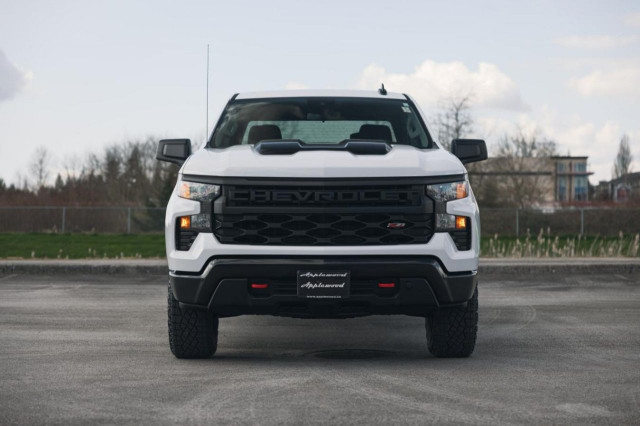 2024 Chevrolet Silverado 1500 in Cars & Trucks in Delta/Surrey/Langley - Image 2