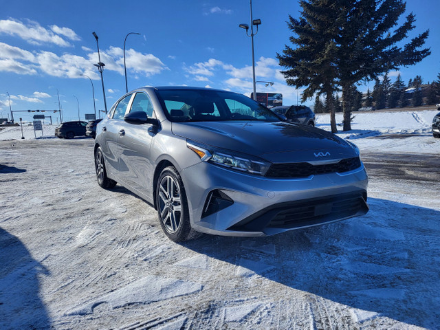 2022 Kia Forte EX+ ONE OWNER-NO ACCIDENTS, SUNROOF, HEATED SEATS in Cars & Trucks in Calgary - Image 3