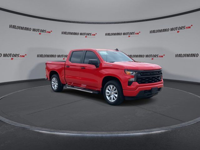 2023 Chevrolet Silverado 1500 Custom in Cars & Trucks in Hamilton - Image 2