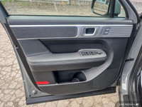 Recent Arrival! 2025 Hyundai Santa Fe Luxury I4 AWD AWD, Black Leather, Heated & Ventilated Front Bu... (image 9)