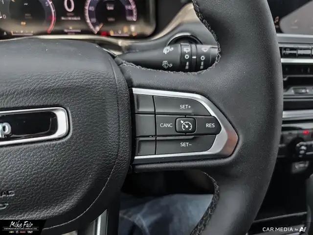 2025 Jeep Compass Altitude in Cars & Trucks in Ottawa - Image 17