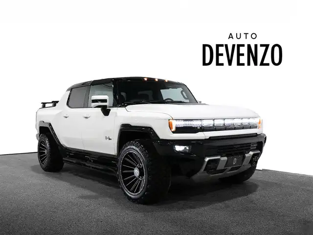 2023 GMC HUMMER EV Pickup e4WD FIRST EDITION Tri-Motors 1000HP in Cars & Trucks in Laval / North Shore - Image 2