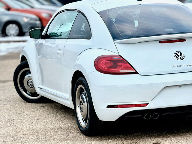 2017 Volkswagen Beetle Coupe CLASSIC/ONE OWNER/55547 KMS! CERTIF in Cars & Trucks in Calgary - Image 4