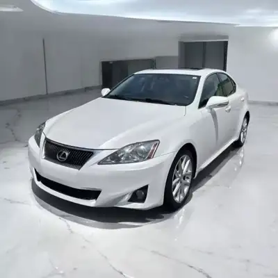 2012 Lexus IS 250 | AWD | Cuir | Toit Ouvrant | Sieges Chauffant | Groupe Electrique inancement Appr...