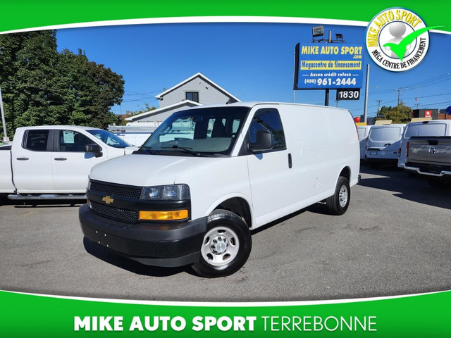 Chevrolet Express Cargo Van Traction arrière 2500 135 po 2023 à  dans Autos et camions  à Laval/Rive Nord