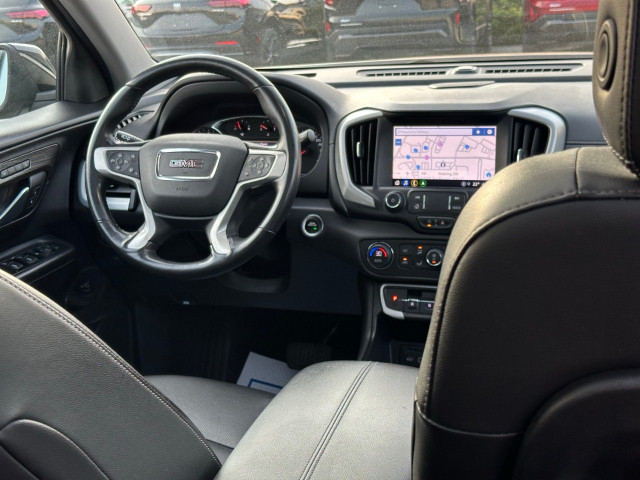 2022 GMC Terrain in Cars & Trucks in City of Toronto - Image 4
