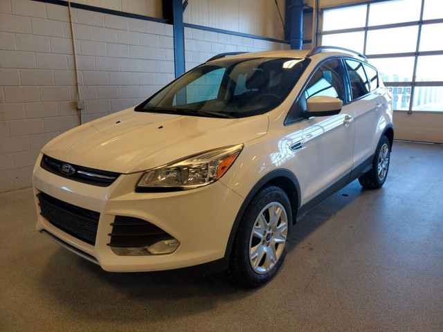  2014 Ford Escape SE in Cars & Trucks in Moose Jaw