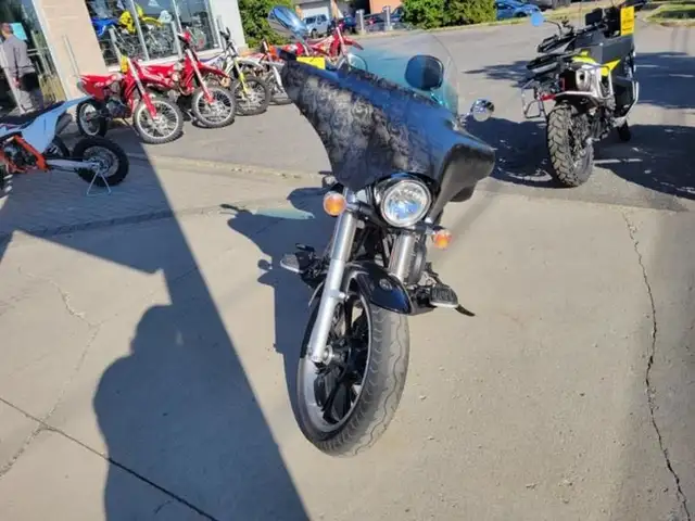 2016 Yamaha V-Star 950 Tourer in Sport Touring in Ottawa - Image 7