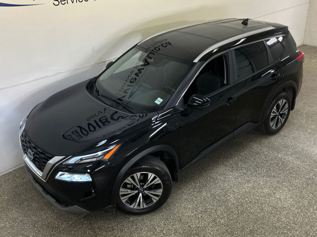 2023 Nissan Rogue SV Moonroof SV/AWD/ROOF/11KM/OFF 1 OWNER NI... in Cars & Trucks in Belleville - Image 2