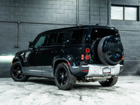 ***QUALIFY FOR A 4 YEAR WARRANTY ON OUR VEHICLES TODAY!!! Vehicle Key Features Include: Panoramic Su... (image 4)