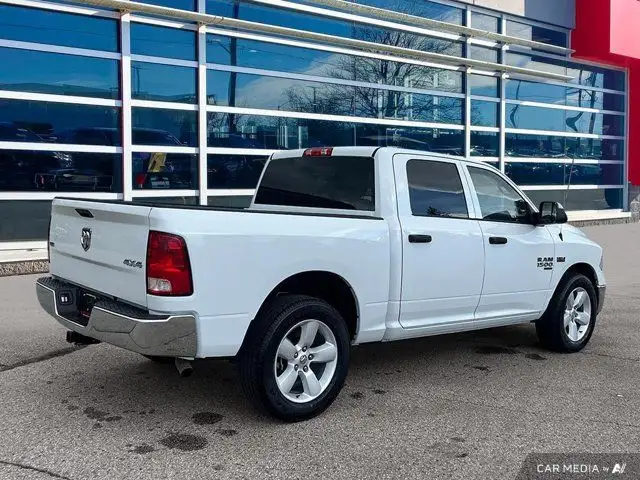 2023 Ram 1500 Classic SLT | Hemi V8 | Trailer Tow Pkg. | 20 in Cars & Trucks in Guelph - Image 7