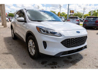 CLEAN CARFAX AND LOW KMS! - 1.5L Engine - AWD - Automatic Transmission - Heated Seats - Backup Camer... (image 1)