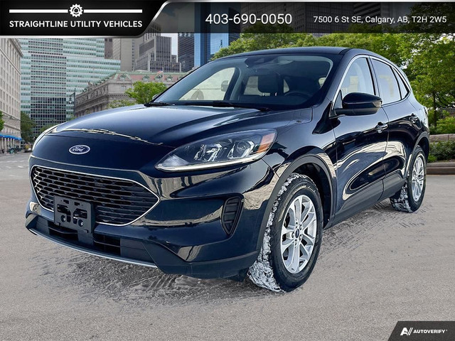 2021 Ford Escape SE AWD - Clean CarFax, Htd seats, Blind spot in Cars & Trucks in Calgary