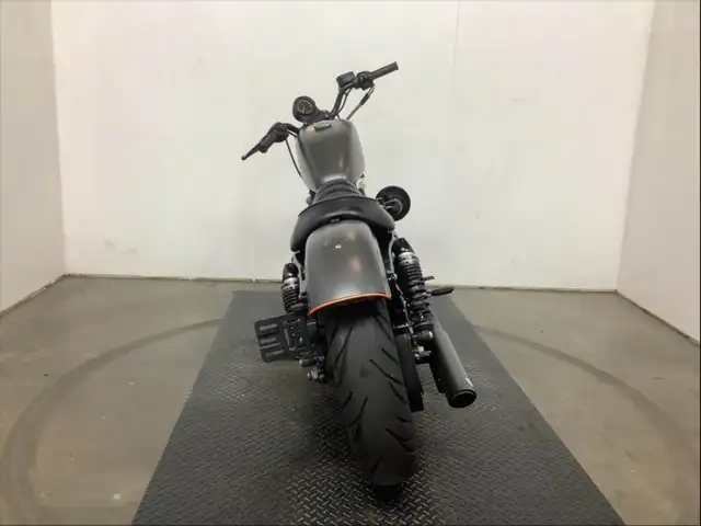 2018 Harley-Davidson Sportster XL883N Iron in Street, Cruisers & Choppers in City of Toronto - Image 13