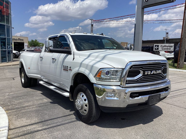 2018 Ram 3500 DUALLY | LEATHER | MAX TOW PCKG ++ in Cars & Trucks in Mississauga / Peel Region - Image 4