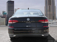 Crowfoot Hyundai, AMVIC Licensed Dealer Why This Is The PASSAT For YOU: 2.0L TSI 4-cylinder engine 1... (image 4)