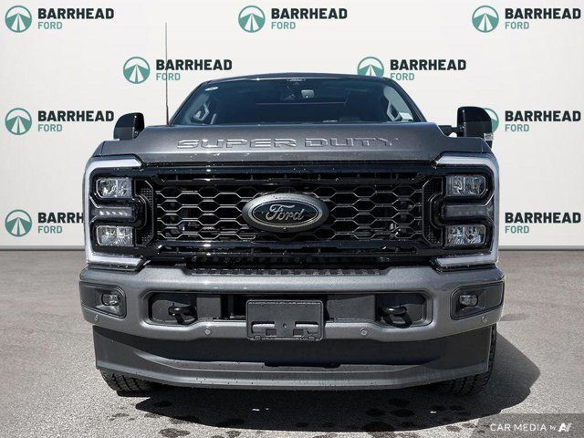 2025 Ford Super Duty F-350 SRW LARIAT 4WD Crew Cab in Cars & Trucks in Edmonton - Image 2