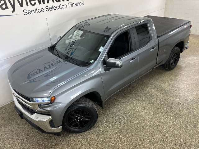 2020 Chevrolet Silverado 1500 LT LT/CLOTH/QUAD CAB/BLACK ALLOYS! in Cars & Trucks in Belleville