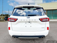 This Ford Escape delivers a Intercooled Turbo Premium Unleaded I-4 2.0 L/122 engine powering this Va... (image 5)