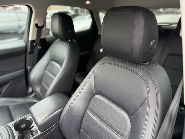 2018 Jaguar E-PACE S P250 | PREMIUM | LOADED | in Cars & Trucks in City of Toronto - Image 28
