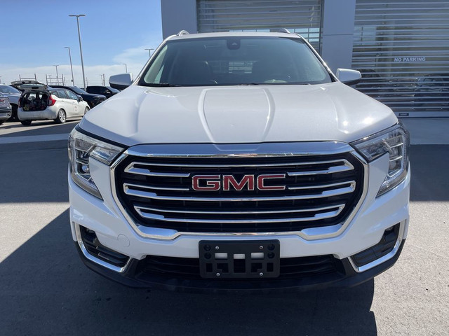 2022 GMC Terrain SLT in Cars & Trucks in Calgary - Image 2