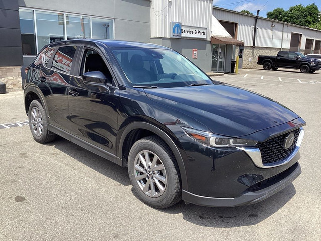 2023 Mazda CX-5 GS in Cars & Trucks in Oakville / Halton Region - Image 2