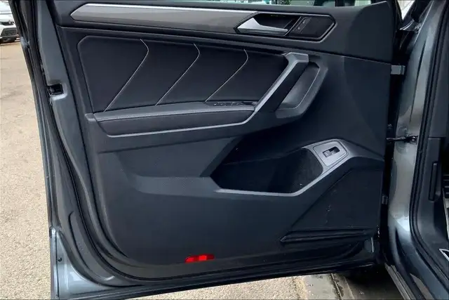 2022 Volkswagen Tiguan COMFORTLINE R-L AWD in Cars & Trucks in Strathcona County - Image 22