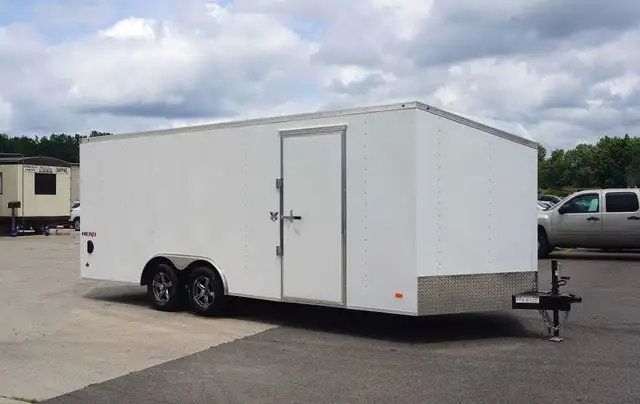 Miska Hero 20' Enclosed Car Hauler in Cargo & Utility Trailers in Ottawa - Image 2