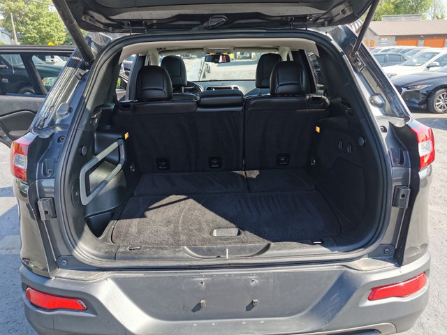 2017 Jeep Cherokee Trailhawk in Cars & Trucks in Belleville - Image 3
