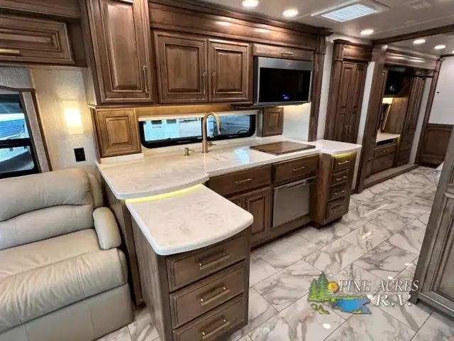 2023 Entegra Coach Cornerstone 45B 605 h.p. 26K Miles in RVs & Motorhomes in Moncton - Image 27