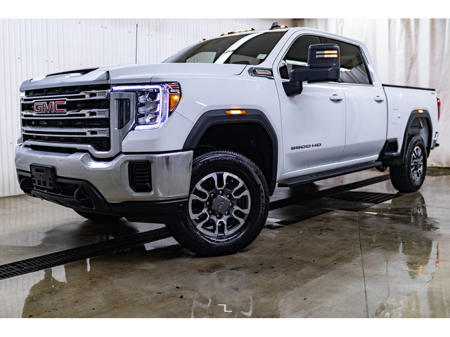 2023 GMC Sierra 3500HD 4x4 Crew Cab SLE Diesel BCam in Cars & Trucks in Red Deer - Image 4