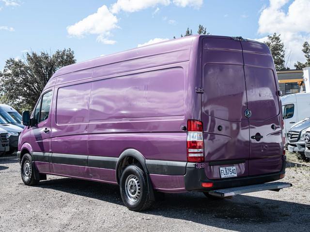 2011 Mercedes-Benz Sprinter 2500 170-in. WB in Cars & Trucks in Mississauga / Peel Region - Image 4