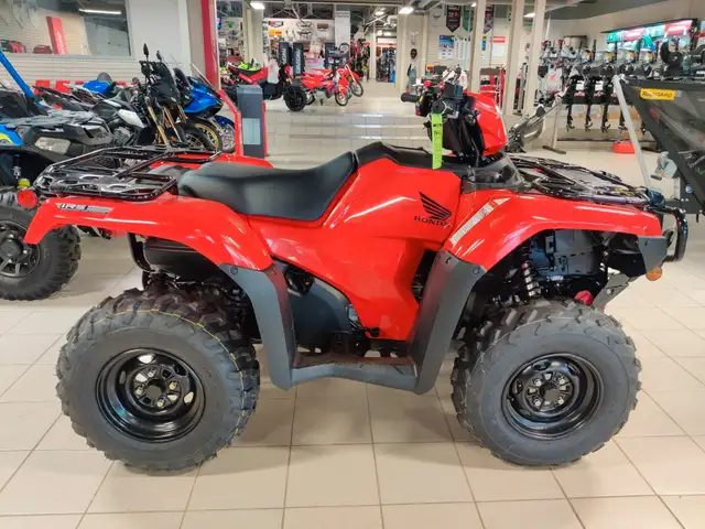 2025 Honda RUBICON 520 DCT IRS EPS WINCH INCLUDED! in ATVs in Grande Prairie - Image 2