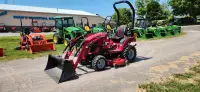 We Finance All Types of Credit! - 2020 Mahindra Emax 20S Tractor