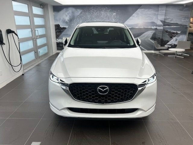2024 Mazda CX-5 Premium in Cars & Trucks in Trois-Rivières - Image 3
