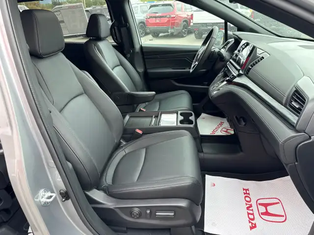 2025 Honda Odyssey in Cars & Trucks in Terrace - Image 20