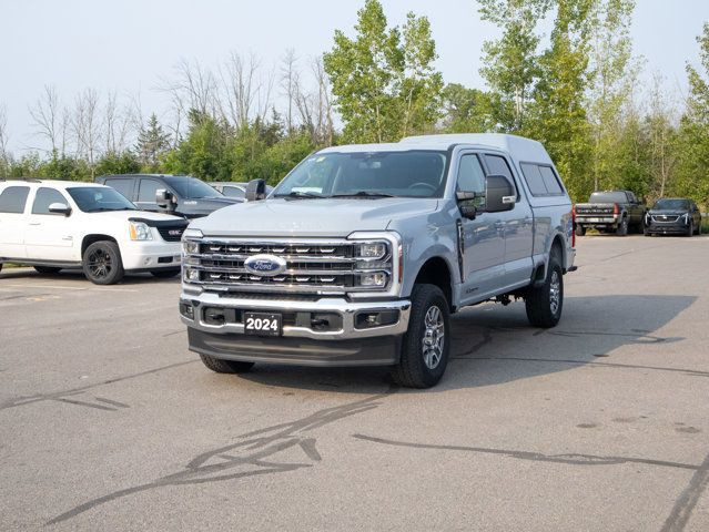2024 Ford Super Duty F-250 SRW LARIAT - Cross-Traffic Alert in Cars & Trucks in Belleville - Image 4