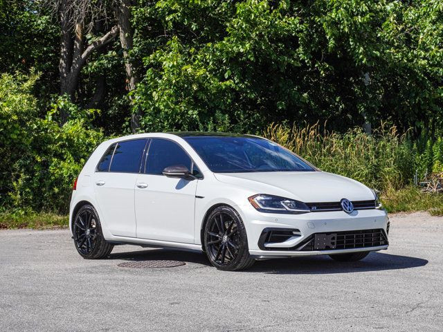 2019 Volkswagen Golf R R- Heated Seats - Navigation in Cars & Trucks in Barrie - Image 3