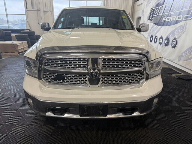 2017 Ram 1500 LARAMIE 5.7 4X4 | TOW PKG | HTD/CLD LTHR SEATS in Cars & Trucks in Lloydminster - Image 4