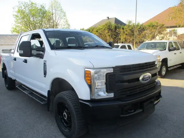2012 Ford Super Duty F-350 à roues arrière simples KINGCAB F 350 in Cars & Trucks in Laval / North Shore - Image 33