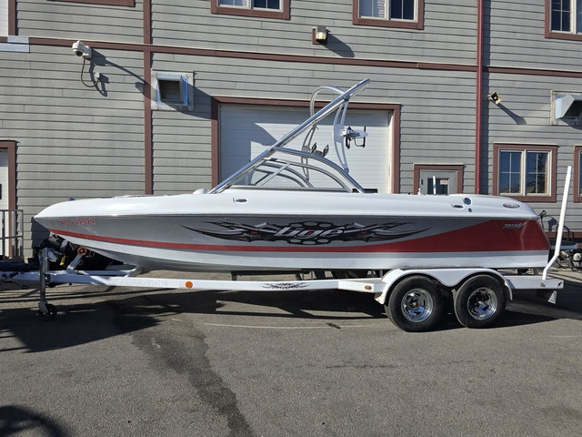 2006 Tige Boats 22V Surf Boat FINANCING AVAILABLE in Personal Watercraft in Kelowna